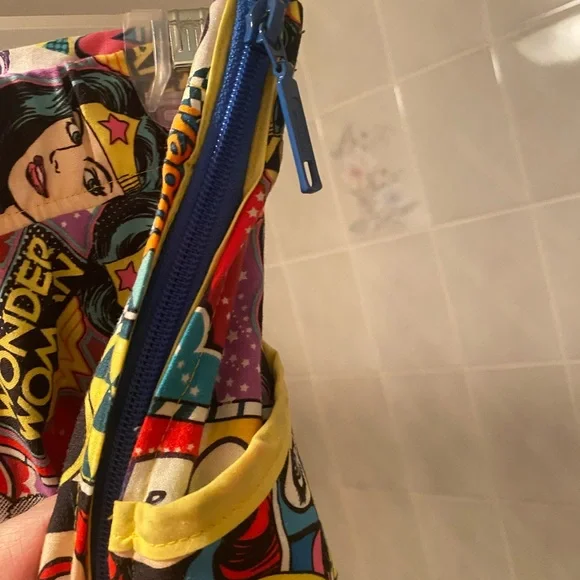 Colorful Comic Print Women Skirt - your superhero’s in one pretty bespoke piece - Picture 6 of 7